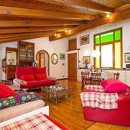 Residenza Rocca Del Lago 2 - Happy Rentals Рива дел Гарда Екстериор снимка